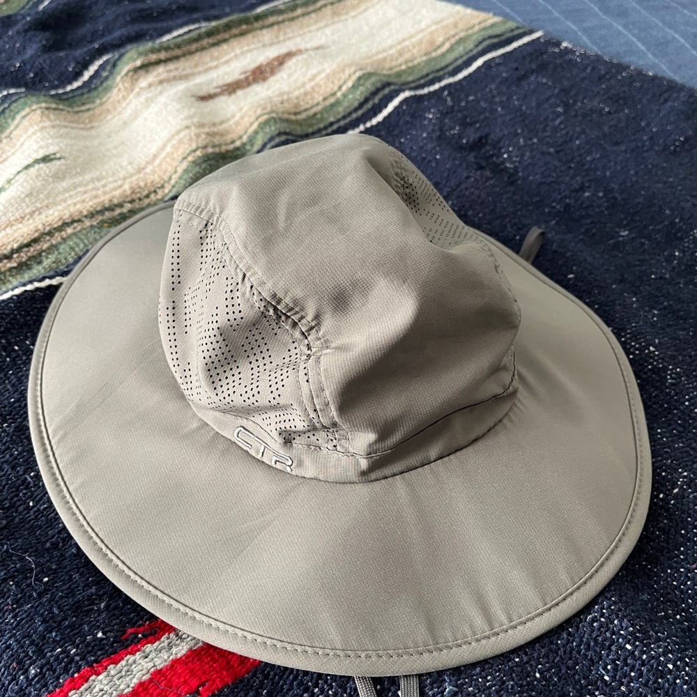☀️CTR hiking hat☀️